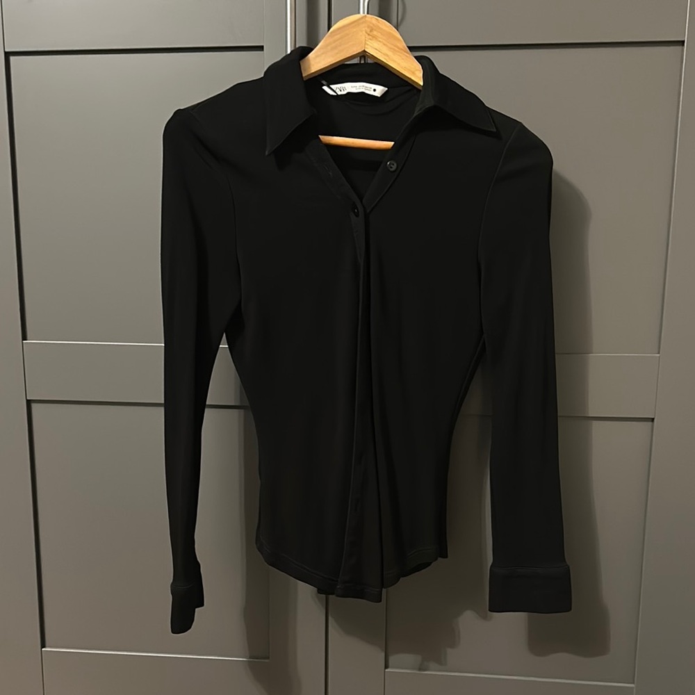 Zara Elegant Black Button Down Shirt